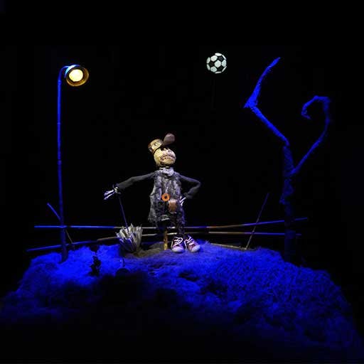 Tierra de nadie - Merlin Puppet Theatre (Grecia - Alemania)  ::  Titirimundi